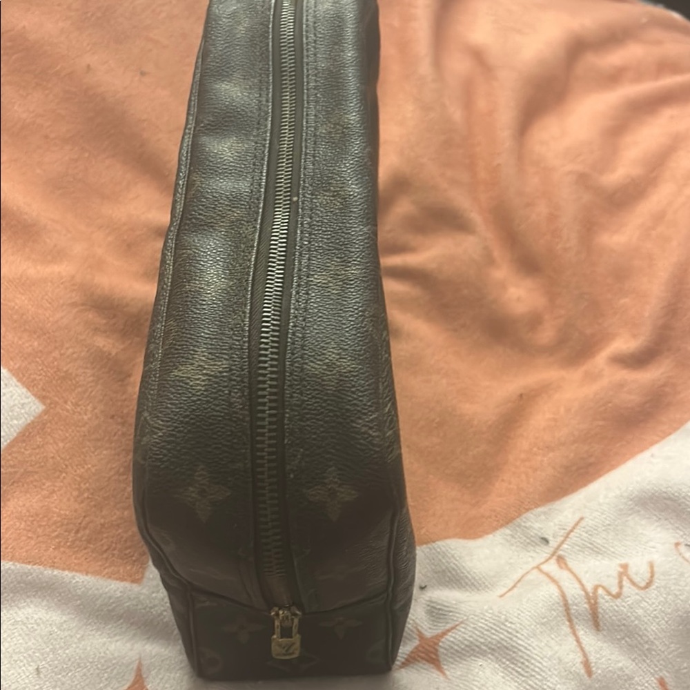 LOUIS VUITTON Monogram Trousse Toilette 23 Clutch Bag M47524 LV Auth nb123 - Picture 4 of 17